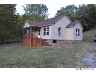 1657 Kims Cove Rd, Canton, NC 28716-9127