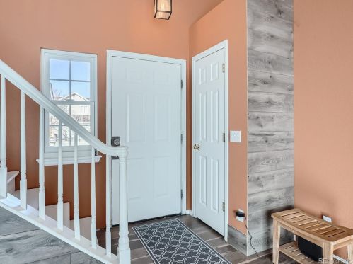 6064 Yakima St, Denver CO  80015-6654 exterior