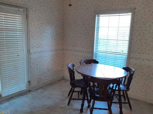 906 Little Bear Cv, Conyers GA  30012-4768 exterior