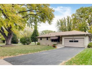 3356 Xenia Ave, Minneapolis, MN 55422-2640