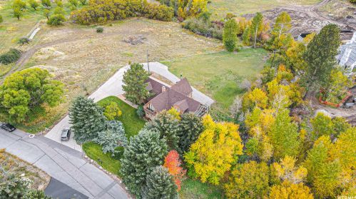 1836 Ft Cyn Rd, Alpine UT 84004-1110 exterior