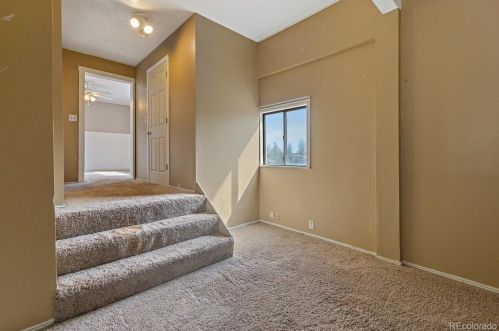 5165 Hatch Dr, Lakewood CO 80439 exterior