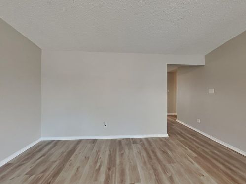 2417 Highmont Dr, Garland TX  75041-3247 exterior