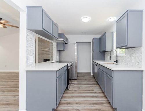 9813 Wren Ct, Conroe TX  77385-3729 exterior
