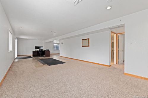 11261 Frd Dr, Aurora CO 80226-3766 exterior