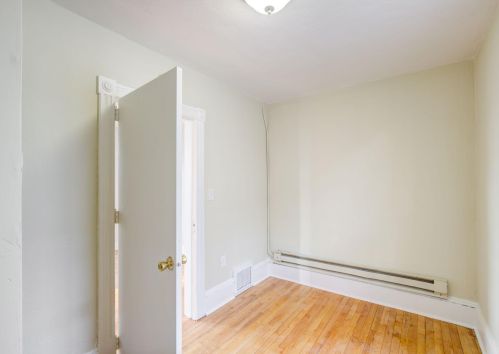 657 Bedford St, Saint Paul MN  55130-4512 exterior