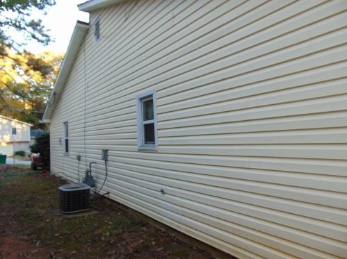 1248 Reilly Ln, Clarkston, GA 30021-2878