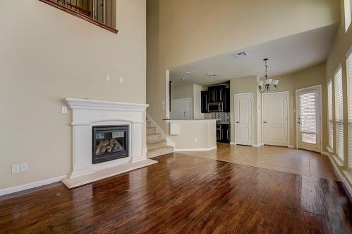 4272 Comanche Dr, Carrollton TX 75010-3300 exterior