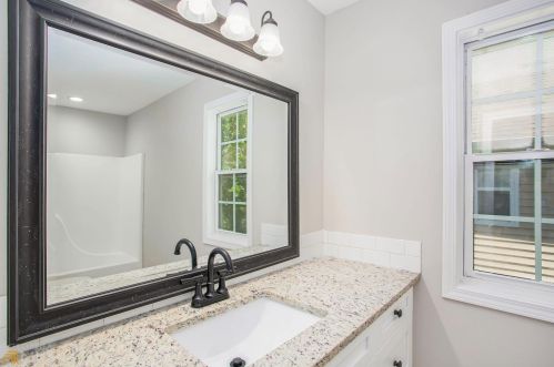 607 Federal Ter, Atlanta GA  30315-4413 exterior