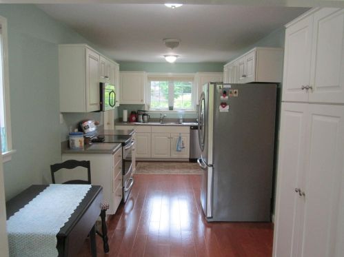 112 Hilltop Pl, New London, NH 03257-5412