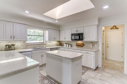 92 Legend Rd, Fort Worth TX  76132-1062 exterior