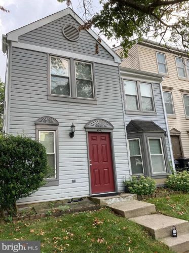 1742 Wilcox Ln, Silver Spring, MD 20906-5946