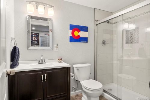 6918 Elk Ct, Aurora CO 80016-4290 exterior