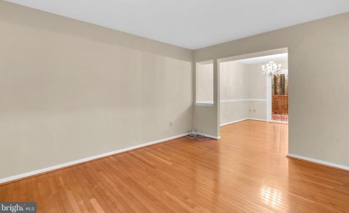 2115 Carriage Square Pl, Silver Spring MD  20906-5772 exterior