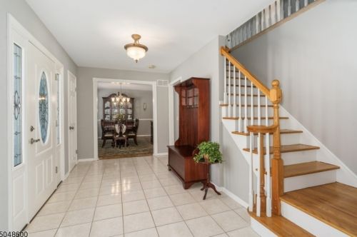6 Bobwhite Rd, Branchburg, NJ 08853-4407
