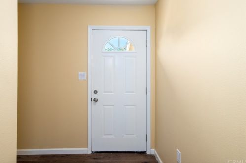 5510 Rio Rancho Way, Riverside CA  92504-1238 exterior