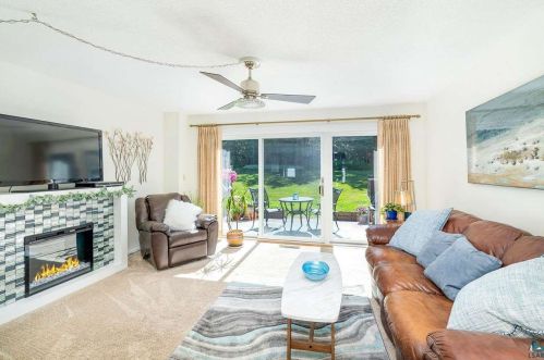 817 Kenwood Ave, Duluth, MN 55811-2139