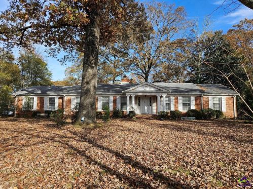 118 Tanglewood Dr, Warner Robins, GA 31093-2151