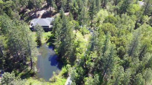 1390 Crow Rd, Merlin OR  97532-9605 exterior