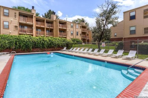 7665 Eastman Ave, Denver CO 80231-7160 exterior