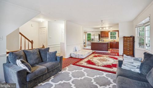 12440 Eden Ln, Woodbridge, VA 22192-6331