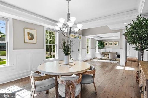 605 Warwick Rd, Tavistock NJ  08033-3926 exterior