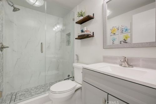 1126 Positano Ave, Anaheim CA  92808-1533 exterior