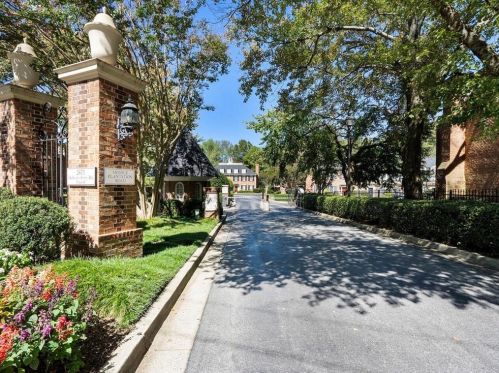 16 Boundary Pl, Atlanta GA  30318-1434 exterior