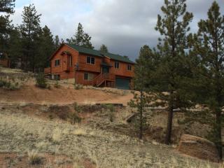 145 Fawn Rd, Twin Rock, CO 80816-9077