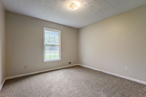 490 Cowan Trl, Stockbridge GA  30281-2853 exterior