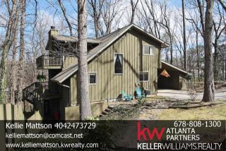 402 Theresa Ct, Tucker, GA 30084-1868
