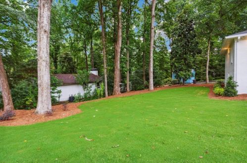 2661 Caldwell Rd, Atlanta GA  30319-3164 exterior