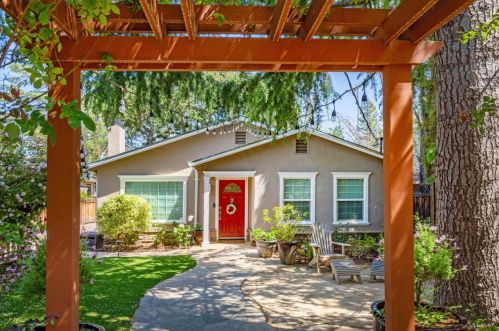 189 Lyell St, Los Altos, CA 94022-4045