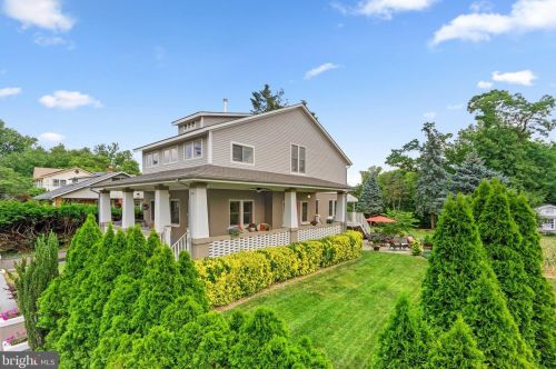 8409 Grove St, Silver Spring MD 20910-4761 exterior