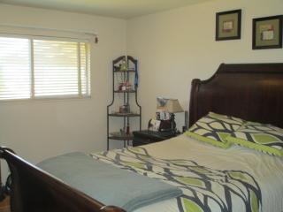 14 San Felipe Ct, Salinas, CA 93901-1007