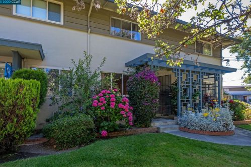 447 Craven Ct, Hayward, CA 94541-7327