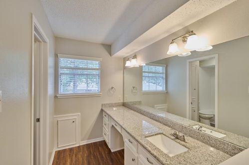 724 Vicksburg Ct, Conroe TX  77302-3836 exterior