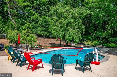 1331 Argyll Dr, Arnold MD  21012-2102 exterior