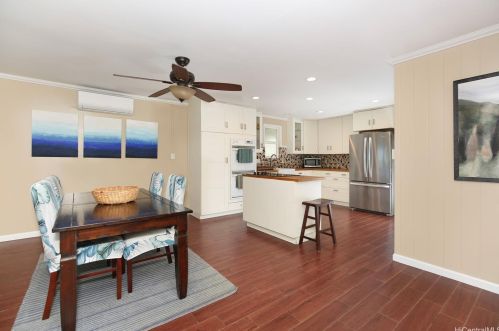 47104 Hunaahi St, Kaneohe, HI 96744-4727