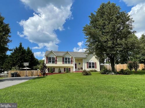 8005 Bridgewood Ct, Fredericksburg, VA 22407-7312