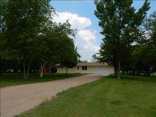 2138 Us 2, Emerado, ND 58228-9789