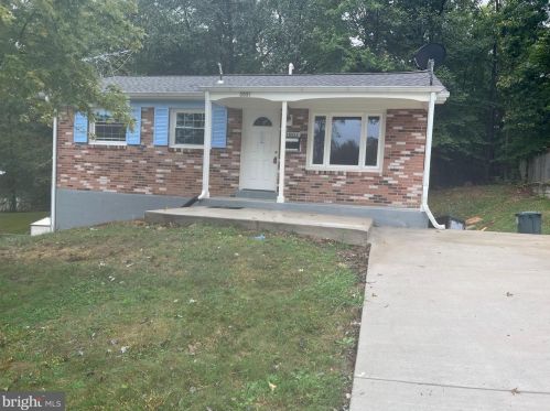 3801 Findley Rd, Woodbridge, VA 22193-2206