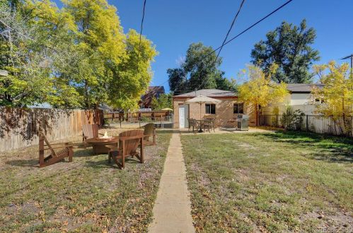 4274 Washington St, Englewood CO 80113-6927 exterior