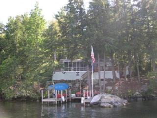14 Bear Is, Meredith, NH 03253-7408
