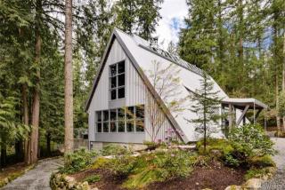 26222 152nd St, Bellevue, WA 98027-8262