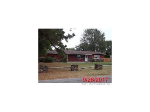 450 Davis Field Rd, Muskogee, OK 74401-9006