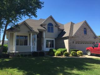 581 Thornberry Ct, Bourbonnais, IL 60914-4582