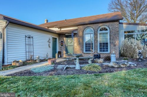 3601 Middleboro Rd, York PA  17315-4466 exterior