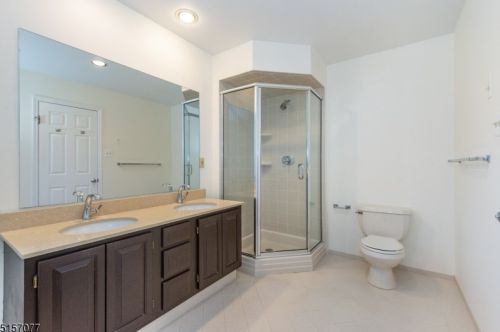 69 Lawrence Rd, Dover NJ  07869-3100 exterior