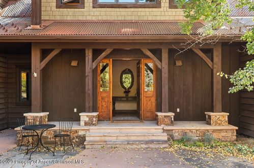 5084 Snowmass Creek Rd, Snowmass, CO 81654-9137